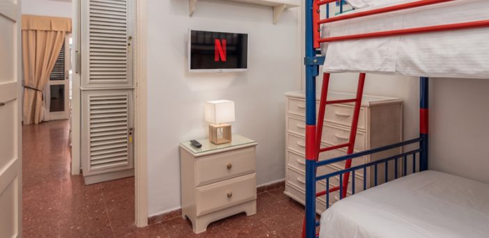 Dormitorio preparado para huéspedes